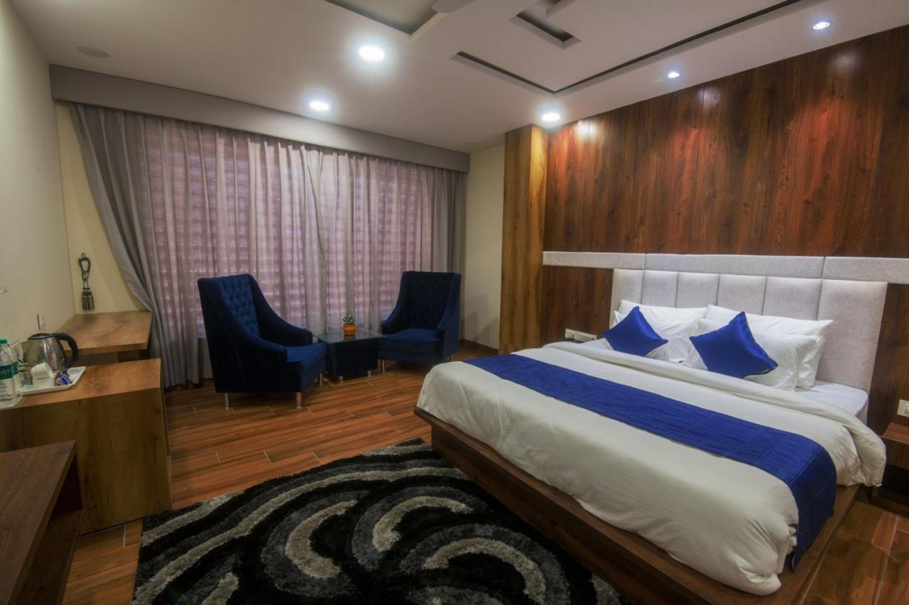 Shivaay Morex- A Vegetarian Hotel Νταραμσάλα Εξωτερικό φωτογραφία