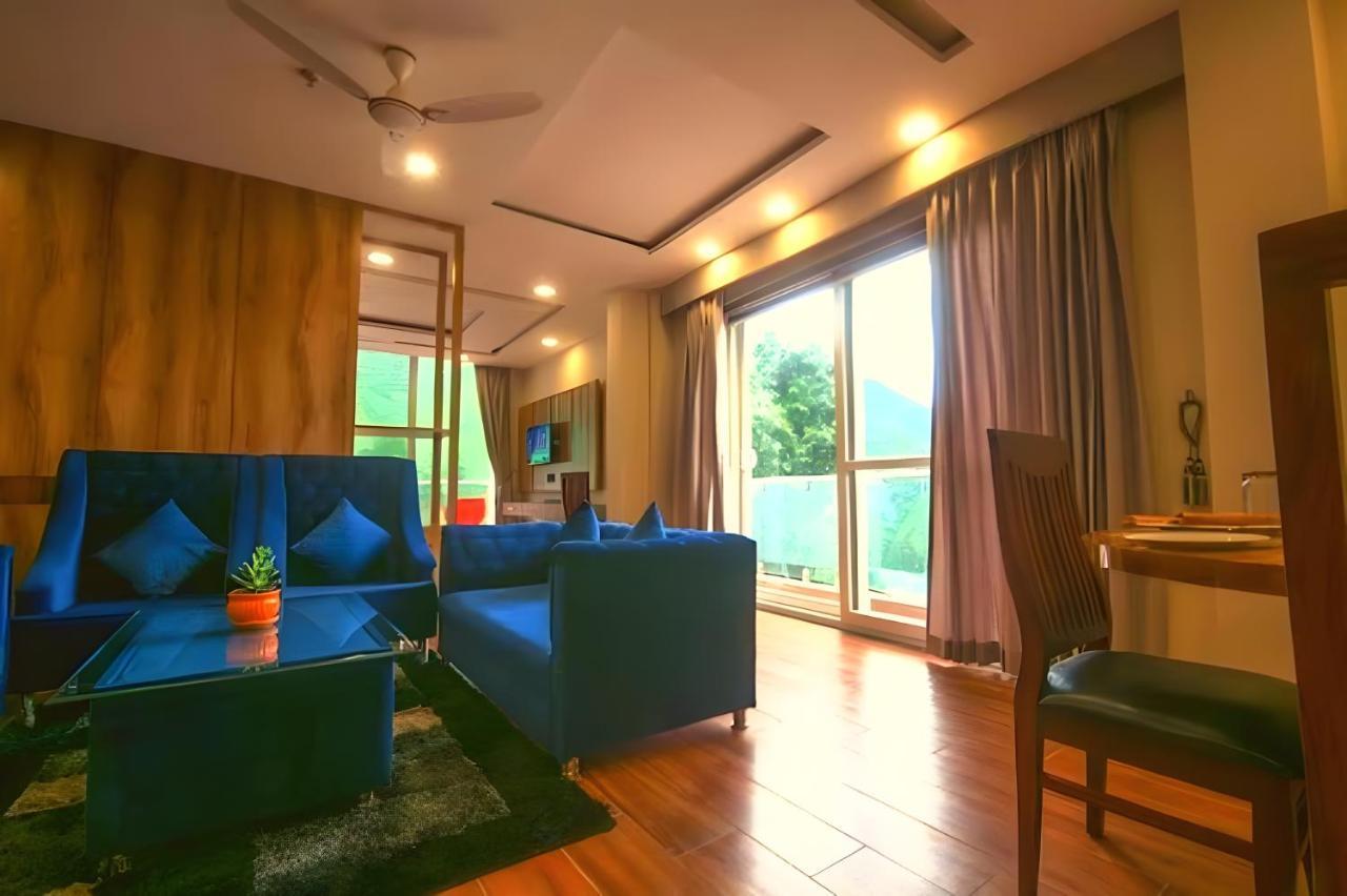 Shivaay Morex- A Vegetarian Hotel Νταραμσάλα Εξωτερικό φωτογραφία